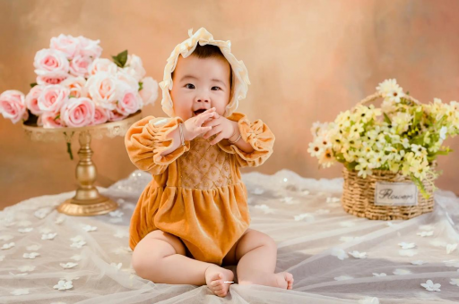 张家界五个月的宝宝可以坐吗 张家界五个月的宝宝可以坐吗